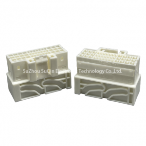 1743095-1 Tyco female auto electrical connectors