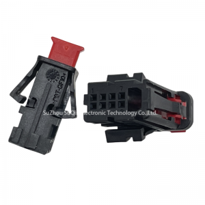 TE Connectivity Unsealed 8 Pin Female Automotive Cable Connector With Terminal 2312108-1