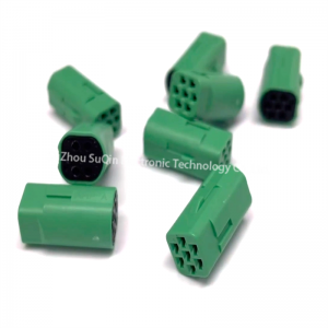 2822343-1 automotive connector sheathed wire harness plug