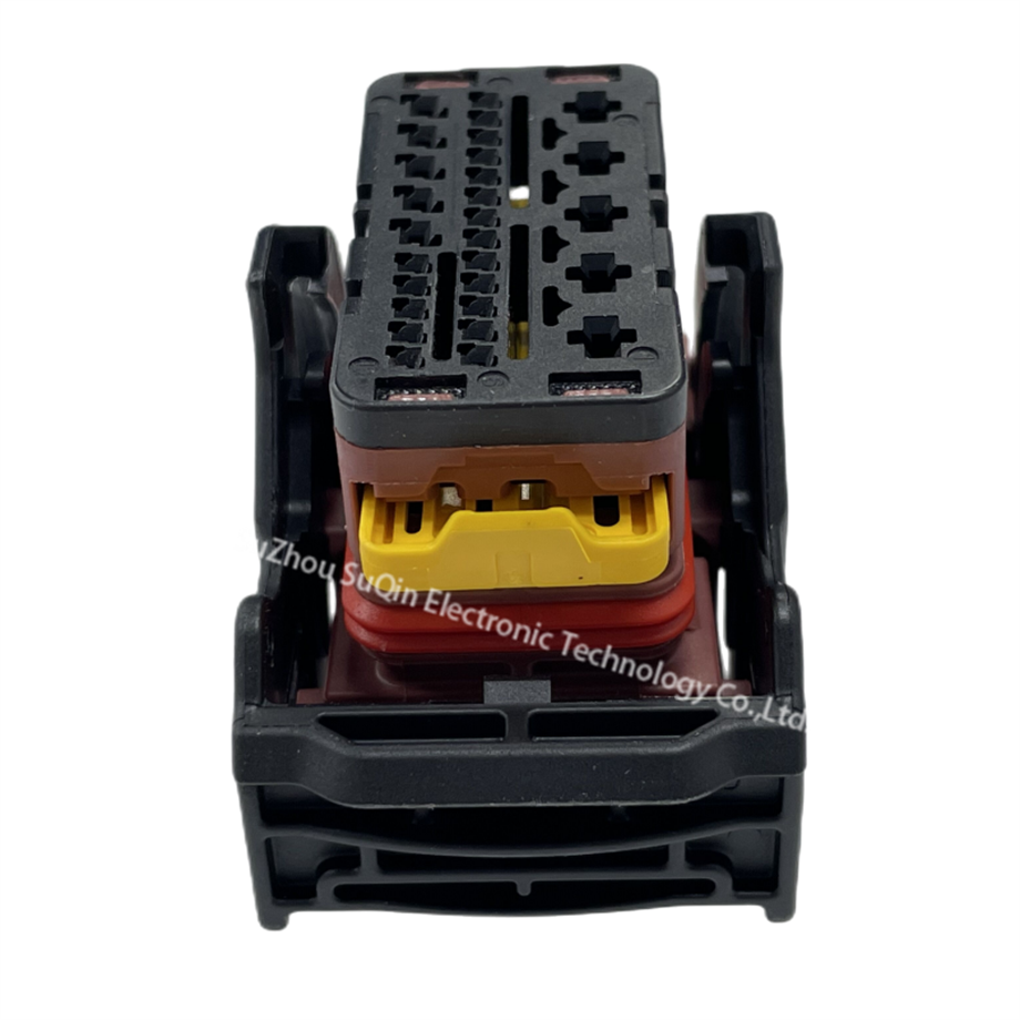 0643181011 Power CMC Receptacle,28 Circuits, Left Wire Output, Black Coding, Mat Sealed