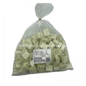 10pin Female MG651056 Automotive Electrical PBT connector 7283-1100