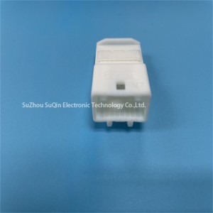 16 PIN Male white automotive wire to wire connectors 1473410-1