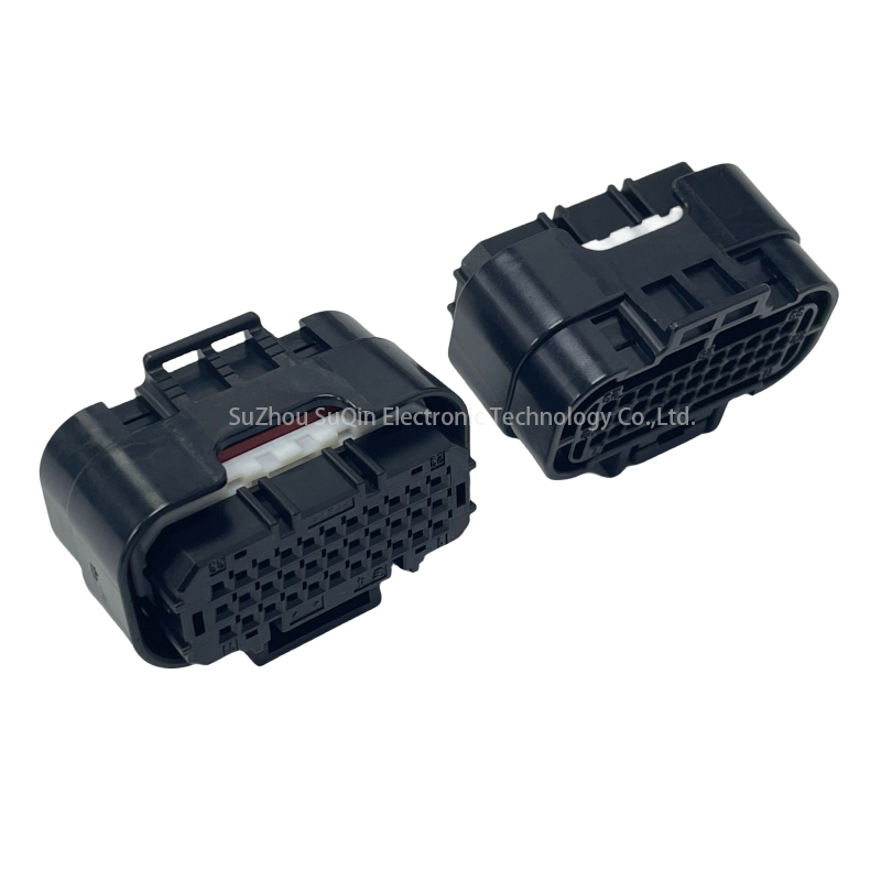 1554461-1：33 Position Black Auto Connector