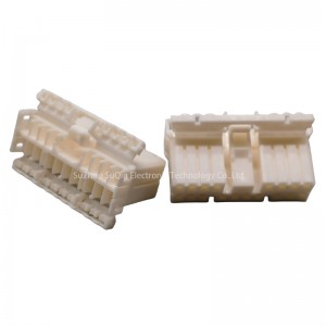 368544-1 : 18Way White Rectangular Connectors