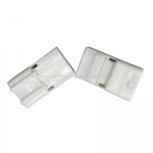 12 pin male automotive wire harness connector 1473407-1