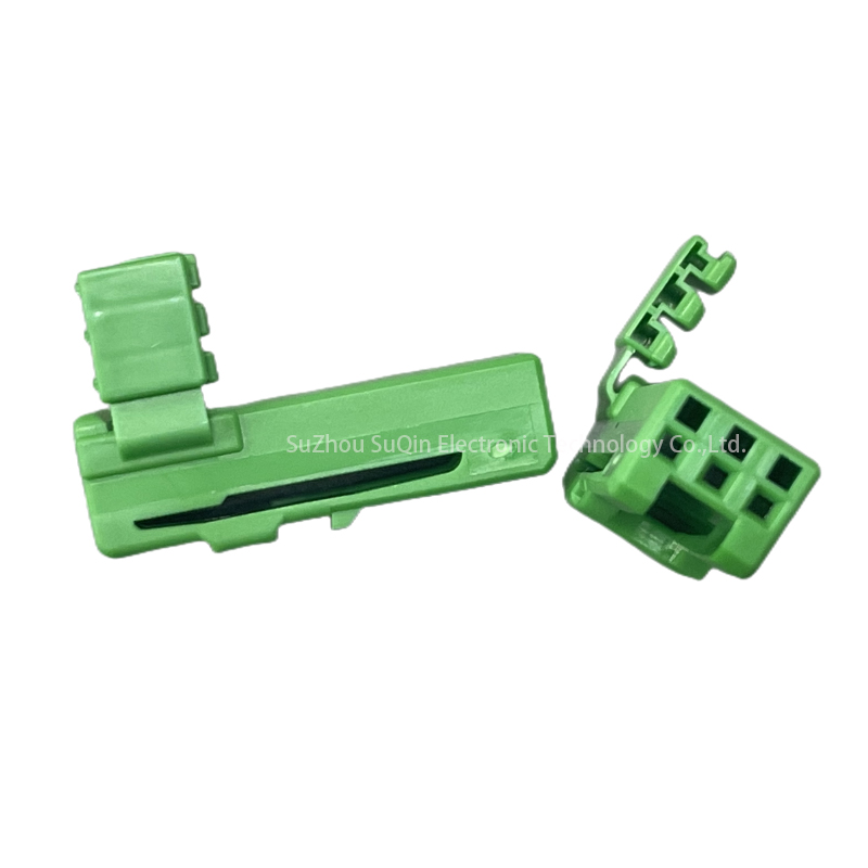 3 pin female automotive wire harness connector IL-AG9-3S-S3C1