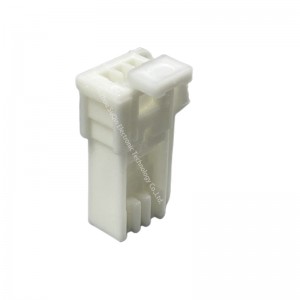 3 pin male automotive wire harness connector 7283-8630