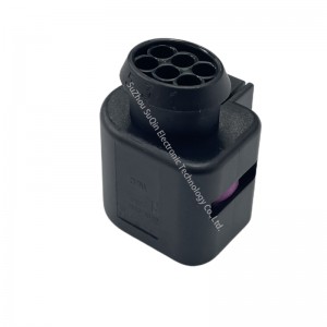 Housing for Female Terminals 6 pin sealed plug black female connector 1813139-1